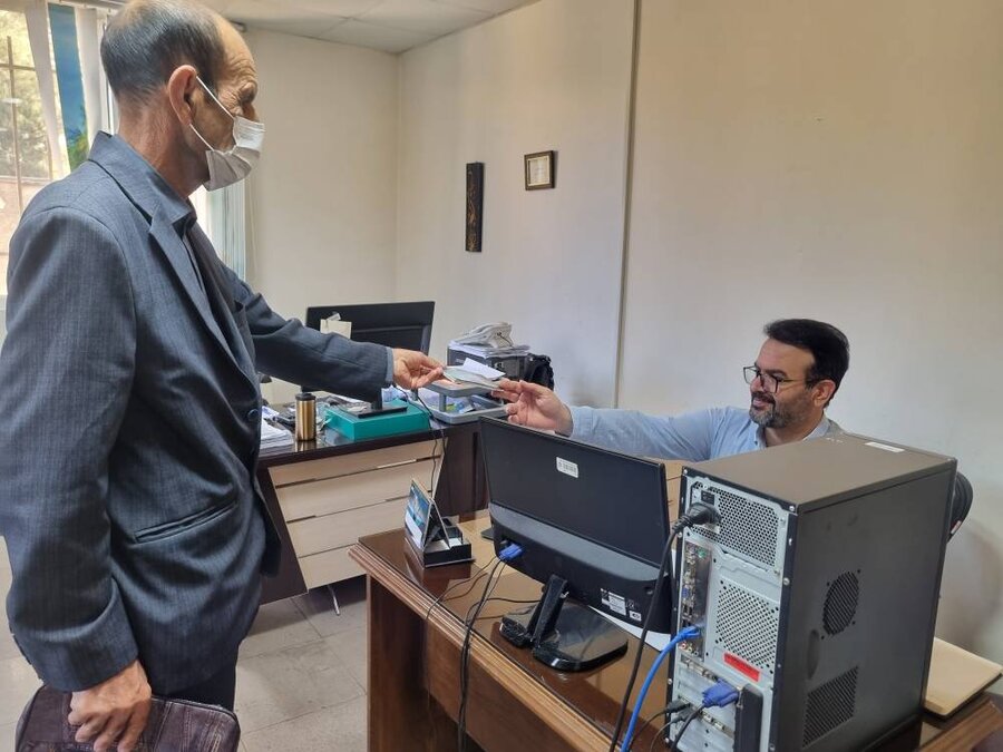 ملارد | پرداخت ۸۰۰ میلیون ریال کمک هزینه درمان به جامعه هدف تحت پوشش بهزیستی 