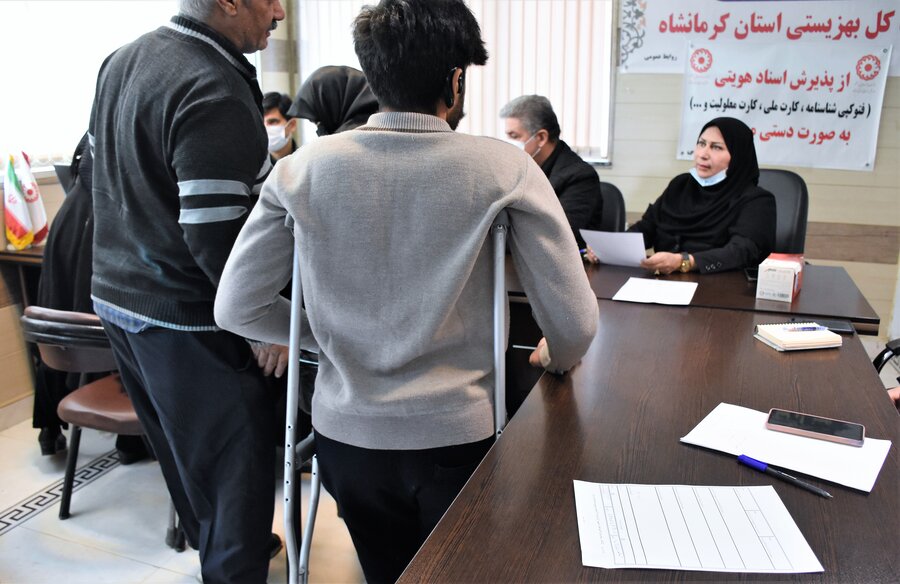 میز ارتباطات مردمی