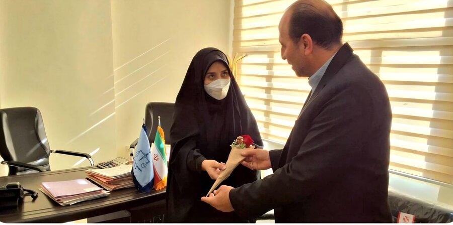 دیدار مدیرکل بهزیستی با دادیار مجتمع «شوق زندگی» به مناسبت روز زن