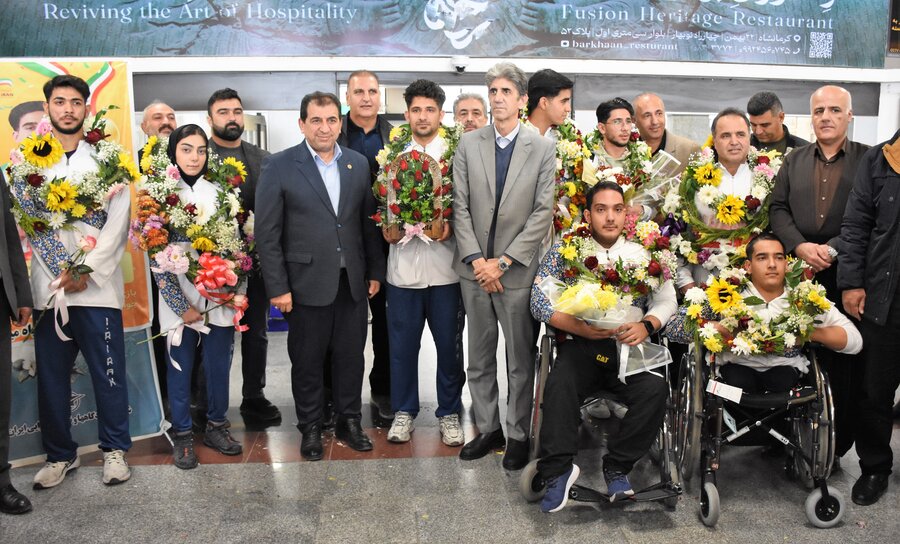 بازگشت قهرمانان پاراآسیایی کرمانشاه با افتخار