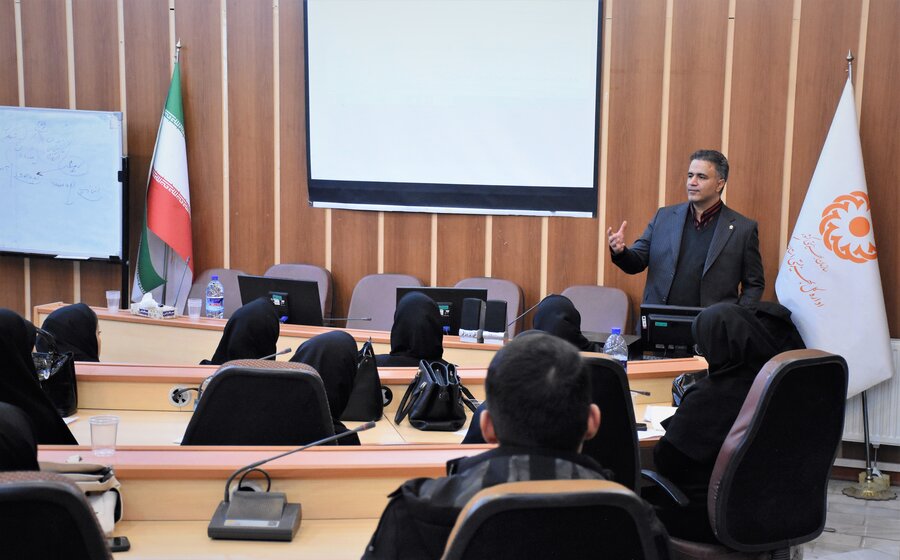 کارگاه اشتغال - 24 آذر