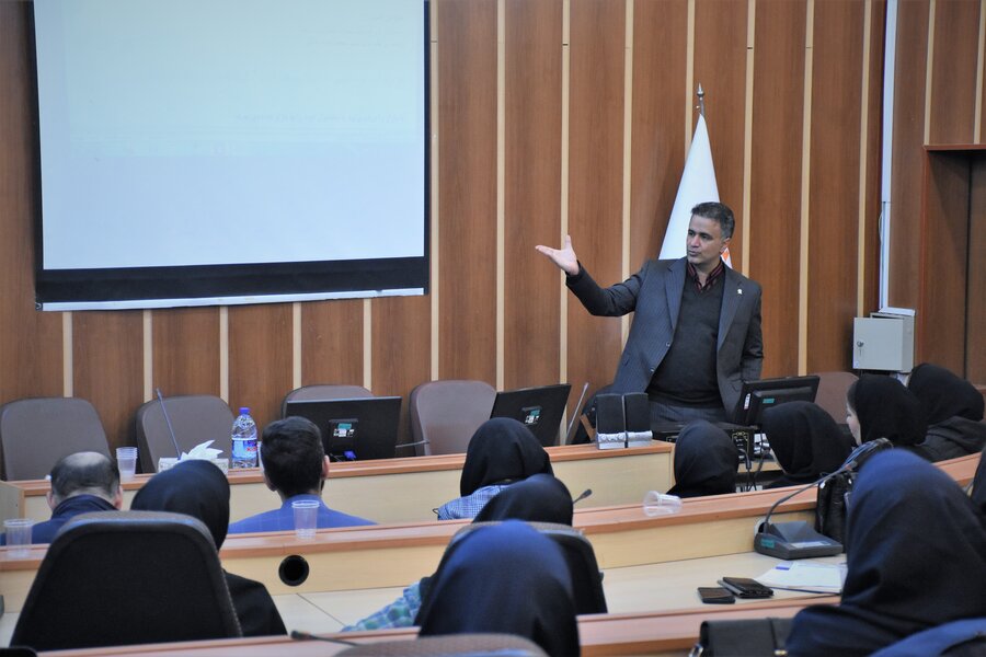 کارگاه اشتغال - 24 آذر