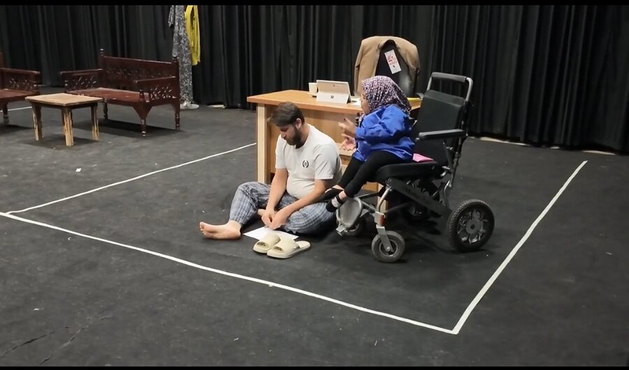 چهارمین بازبینی تئاتر منطقه‌ای افراد دارای معلولیت زاگرس در همدان برگزار شد
