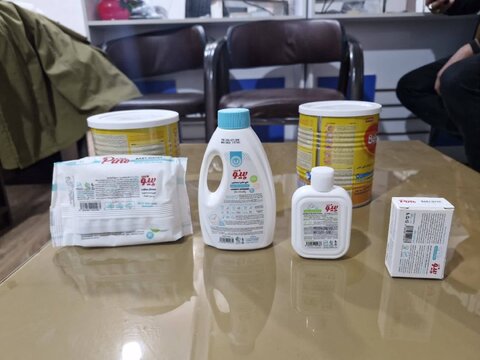 بهارستان | توزیع ۶۰ بسته وسایل بهداشتی کودکان و شیر خشک ویژه بانوان سرپرست خانوار