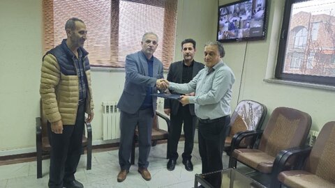 پارس آباد|  تجلیل از همکاران توانمند به مناسبت هفته جهانی معلولین در پارس آباد.