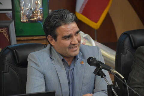 بازبینی هفتمین جشنواره منطقه‌ای تئاتر «کویر» با حضور داوران کشوری در خراسان رضوی برگزار شد