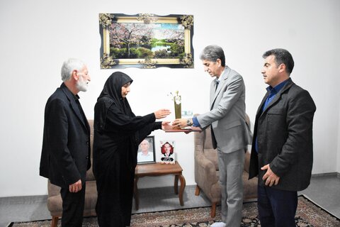 ادامۀ سفر مدیرکل بهزیستی به غرب استان | قصرشیرین