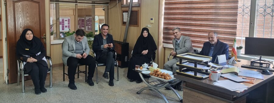 بازدید فرماندار و نماینده مردم سلماس در مجلس شورای اسلامی از اورژانس اجتماعی شهرستان