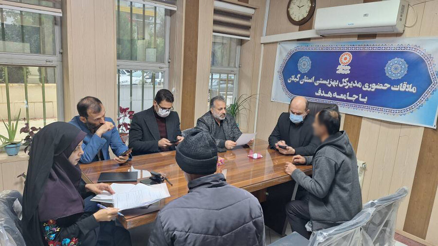 ملاقات عمومی مدیرکل بهزیستی گیلان با مددجویان و توانخواهان