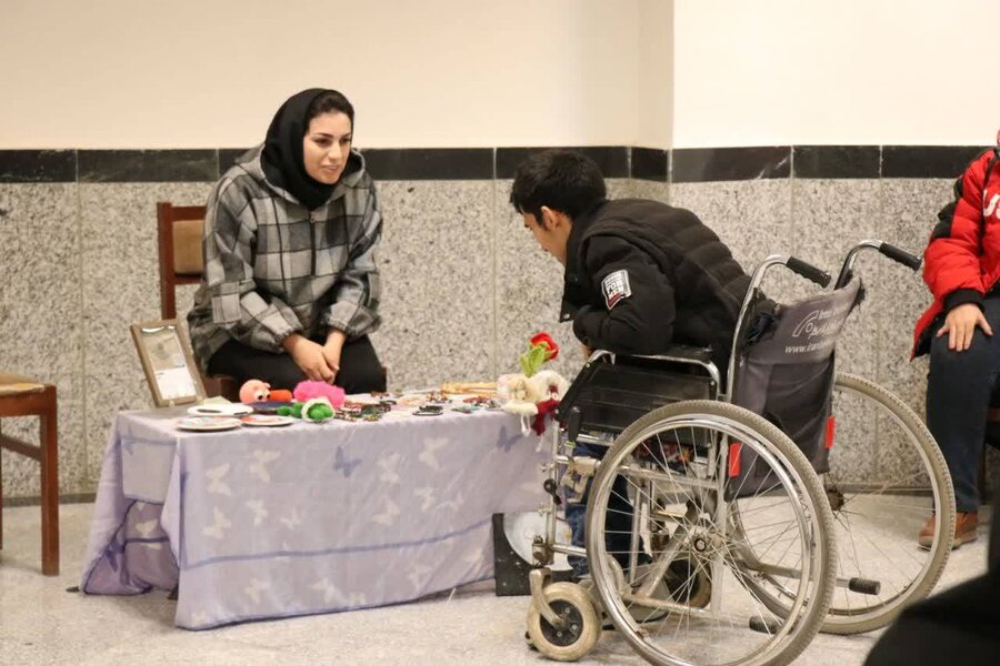 بازبینی آثار هنرمندان استان اردبیل در هشتمین جشنواره منطقهای تئاتر افراد دارای معلولیت «طلوع»