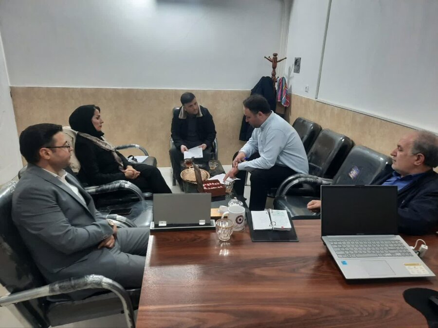 اصلاندوز| بازدید معاونت توانمندسازی به همراه کارشناسان ستادی از اداره بهزیستی شهرستان اصلاندوز