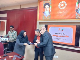 همزمان با روز پژوهش، توان علمی بهزیستی خراسان جنوبی در نمایشگاه پژوهش‌های کاربردی کارکنان به نمایش در آمد