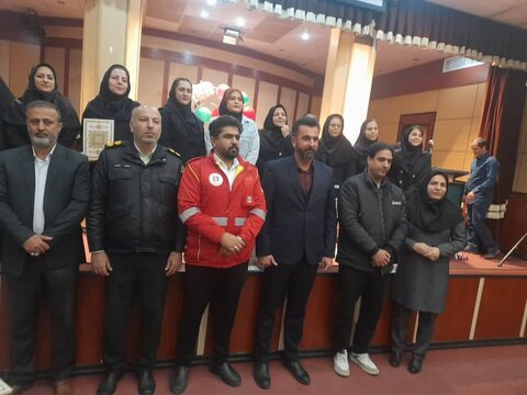 برگزاری جشن به مناسبت گرامیداشت هفته افراد دارای معلولیت و شب یلدا