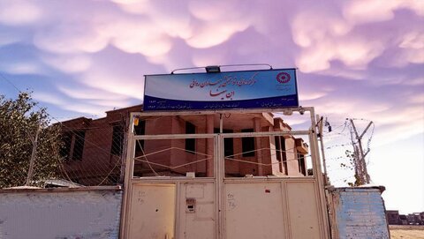 معاونت امور توانبخشی از فعالیت بیش از چهل مرڪز روزانه آموزشی و توانبخشی در استان خبر داد.