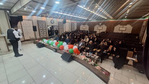 جشن ولادت با سعادت حضرت فاطمه زهرا (س) و روز مادر برگزار شد