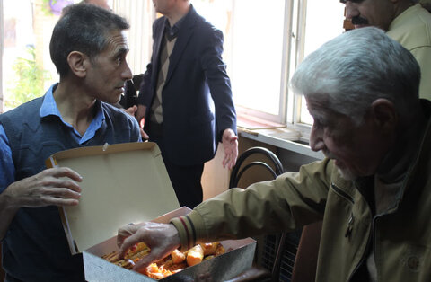 قدردانی از تلاش‌های شبانه‌روزی رانندگان بهزیستی البرز در روز ملی حمل‌ونقل