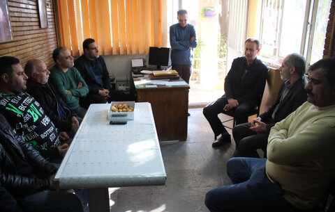 قدردانی از تلاش‌های شبانه‌روزی رانندگان بهزیستی البرز در روز ملی حمل‌ونقل