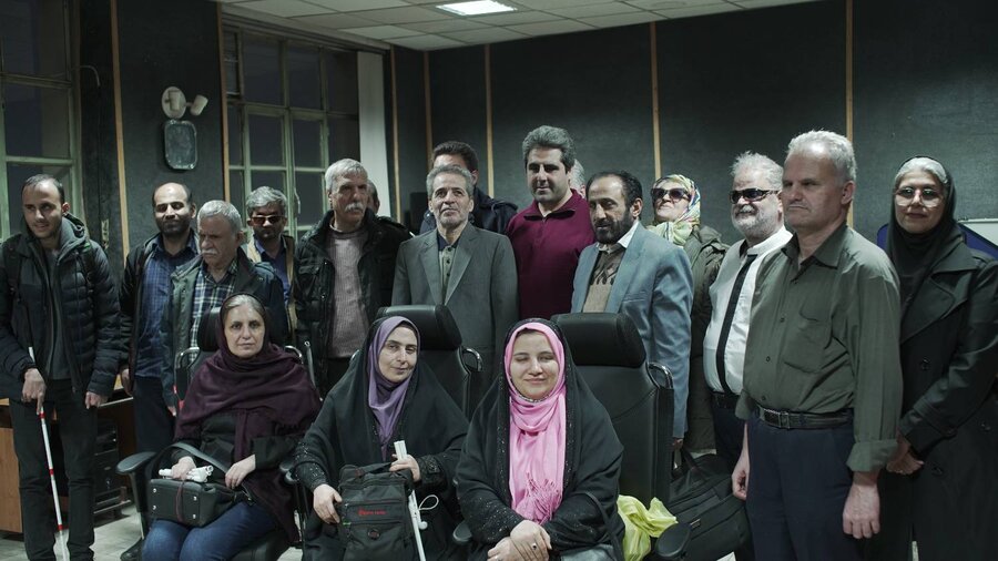 جلسه کاربست هوش مصنوعی در زندگی رو مره افراد با آسیب بینایی