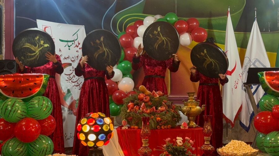 پیشوا | برگزاری جشن یلدا در مجتمع موسی بن جعفر(ع) با مشارکت جمعیت هلال‌احمر