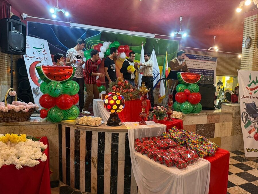 پیشوا | برگزاری جشن یلدا در مجتمع موسی بن جعفر(ع) با مشارکت جمعیت هلال‌احمر