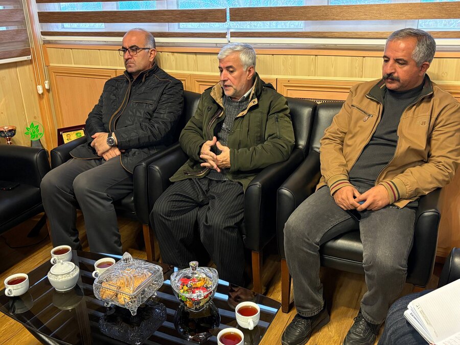 بررسی راهکارهای توسعه همکاری‌های اجتماعی در نشست خانه خیرین و بهزیستی کردستان 