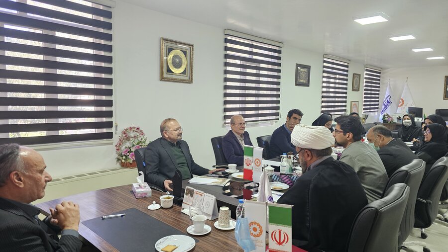 نشست کارگروه امر به معروف و نهی از منکر و شورای اقامه نماز بهزیستی استان برگزار شد
