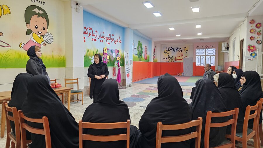 کارگاه آموزشی «شیوه زندگی سالم در سالمندی» در مرکز مهر و گفت‌وگو