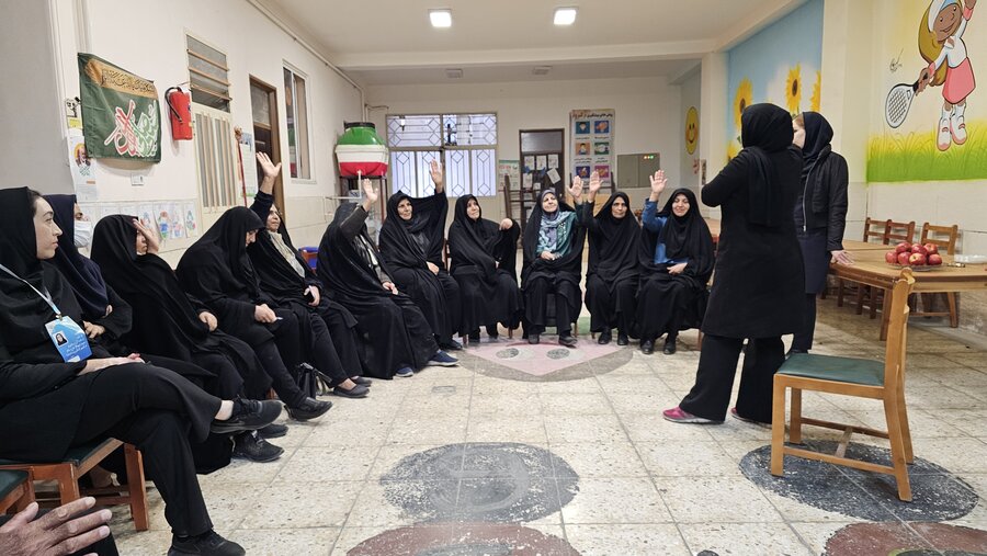 کارگاه آموزشی «شیوه زندگی سالم در سالمندی» در مرکز مهر و گفت‌وگو