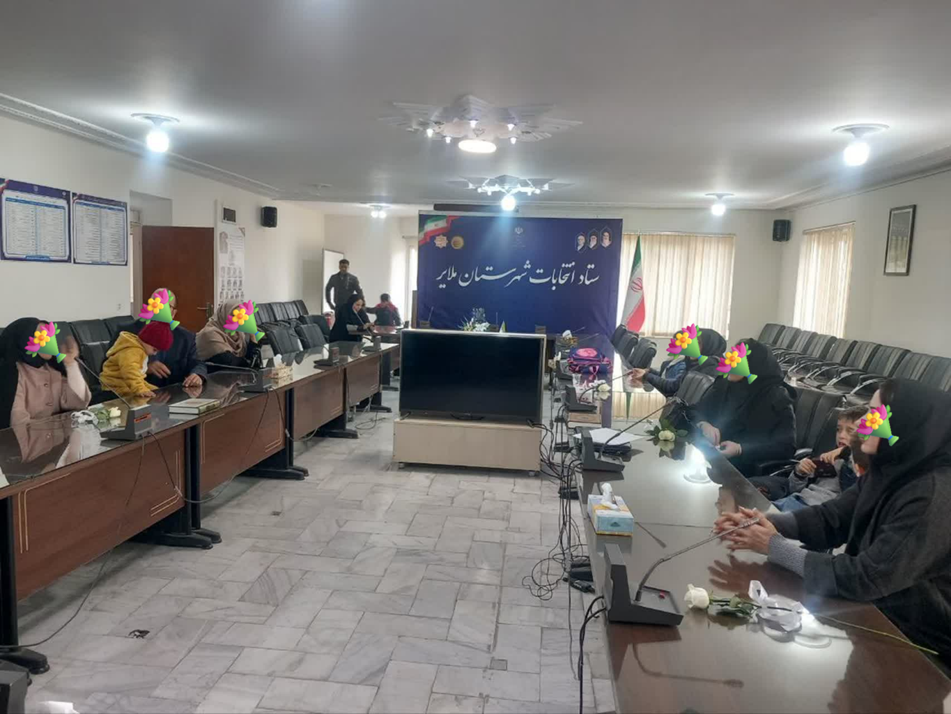 ملاقات والدین کودکان دارای اوتیسم با فرماندار ملایر با محور بررسی مطالبات