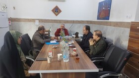بررسی مشکلات و اتخاذ تصمیمات لازم در نشست معاون توانبخشی بهزیستی با مسئولان مرکز"انوار آفتاب"