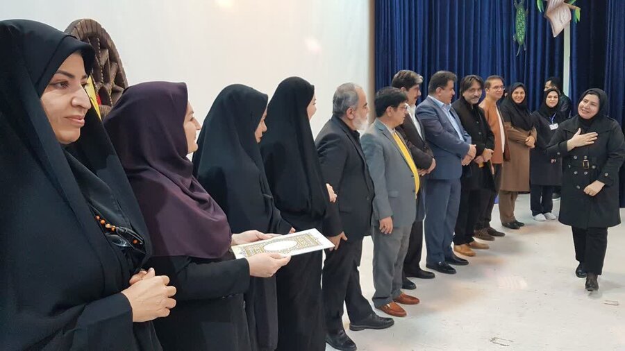 افتخارآفرینیِ مددجوی بهزیستی در جشنواره قصه‌گویی