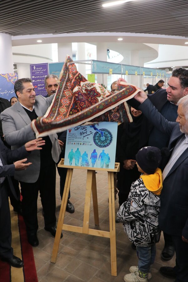 از پوستر هفتمین جشنواره تئاتر افراد دارای معلولیت کویر رونمایی شد