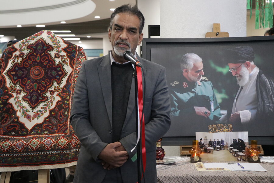 از پوستر هفتمین جشنواره تئاتر افراد دارای معلولیت کویر رونمایی شد