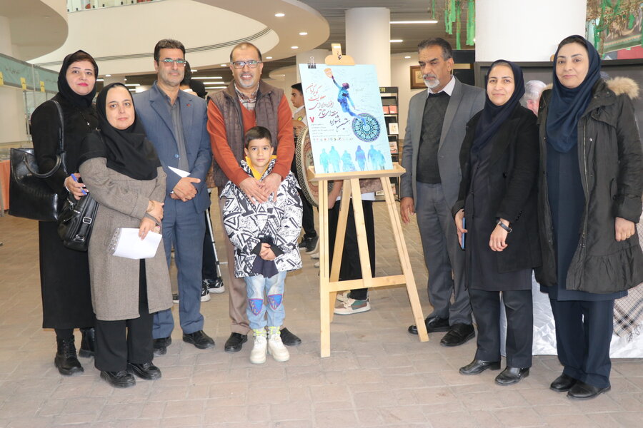 از پوستر هفتمین جشنواره تئاتر افراد دارای معلولیت کویر رونمایی شد