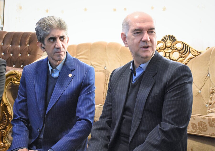 مرکز کیمیای هستی