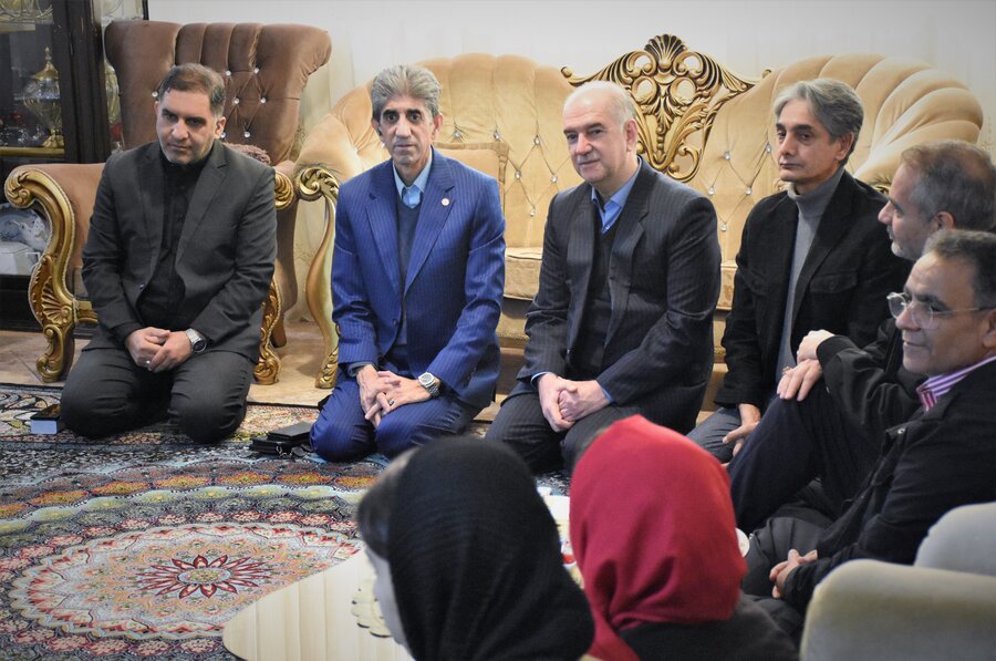 مرکز کیمیای هستی