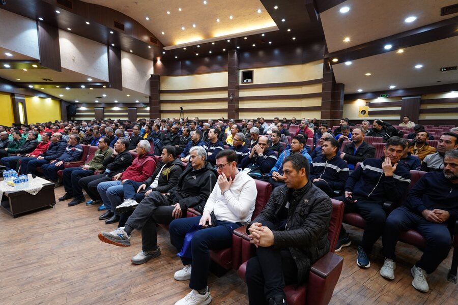 جشنواره ورزشی کارکنان