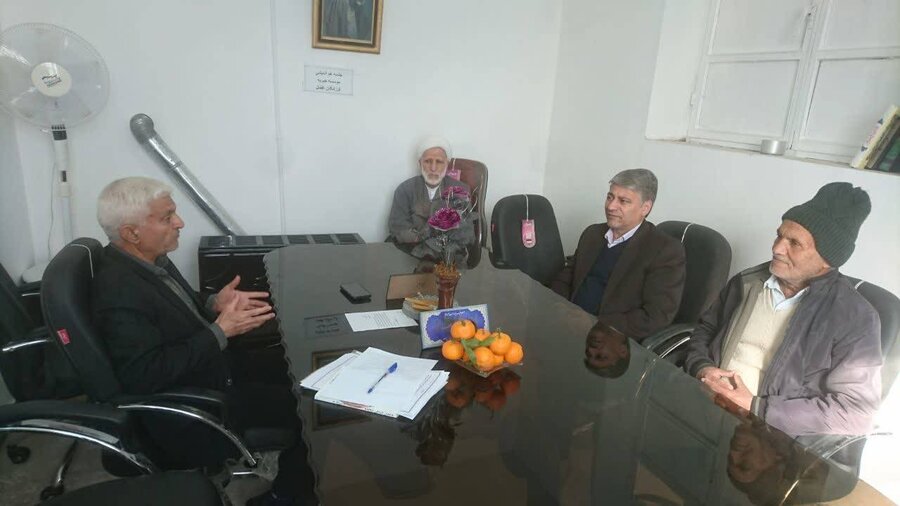 قاینات/حضور رئیس بهزیستی شهرستان قاینات در جلسه هیئت مدیره بنیاد فرزانگان