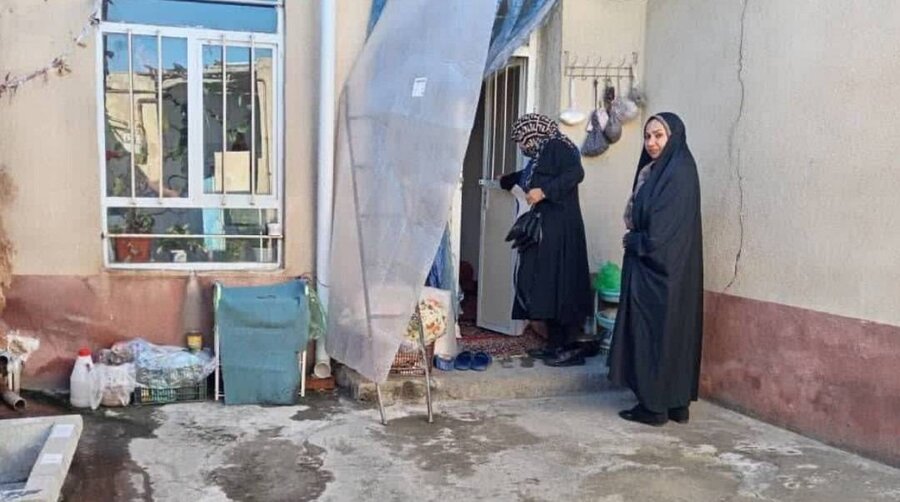 بازدید میدانی رئیس بهزیستی شهرستان نقده از وضعیت زندگی توان‌خواهان