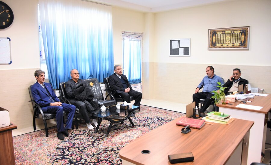 نسیم عاطفۀ پدران