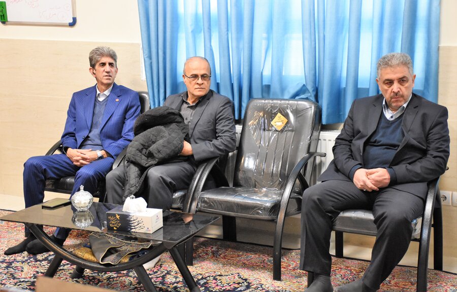 نسیم عاطفۀ پدران