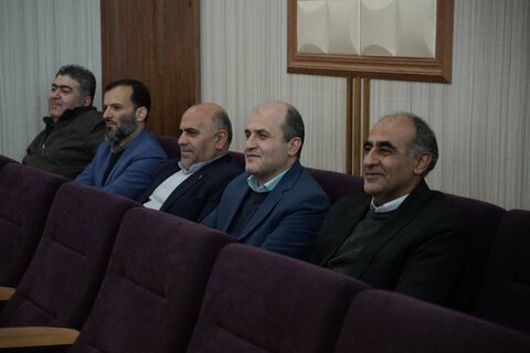 برگزاری مراسم جشن شب یلدا ویژه کودکان تحت پوشش بهزیستی شهرستان رشت