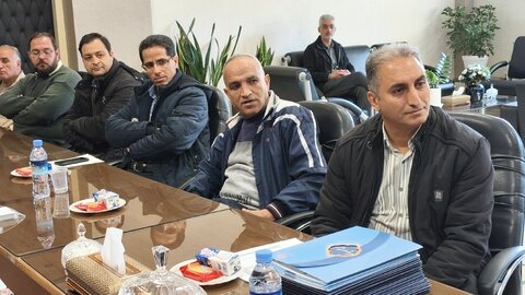 گزارش تصویری / تقدیرمدیرکل از تلاش های همکاران نقلیه بهزیستی استان اصفهان