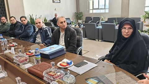 گزارش تصویری / تقدیرمدیرکل از تلاش های همکاران نقلیه بهزیستی استان اصفهان