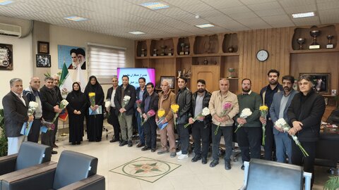 گزارش تصویری / تقدیرمدیرکل از تلاش های همکاران نقلیه بهزیستی استان اصفهان