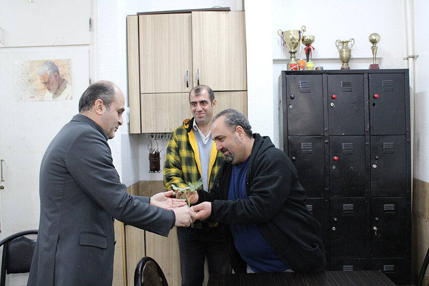 مدیرکل بهزیستی گیلان از همکاران حوزه حمل و نقل بهزیستی گیلان تقدیر کرد