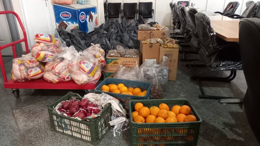 فیروزکوه | یلدا به مهربانی خیرین روشن‌تر شد