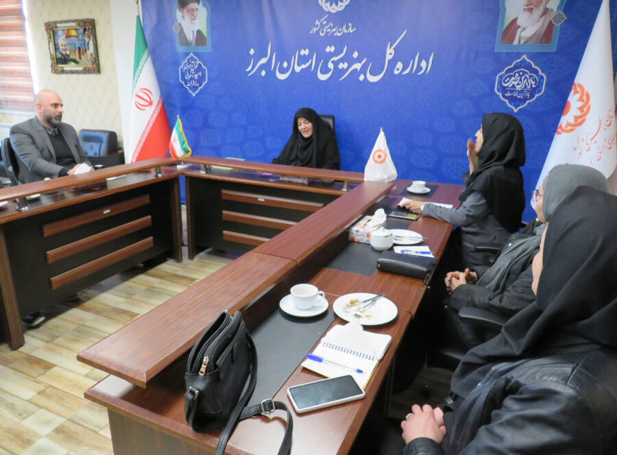 هم‌اندیشی هیئت‌مدیره جدید انجمن مراکز توانبخشی با مدیرکل بهزیستی استان البرز در راستای ارتقاء کیفیت خدمات به مددجویان