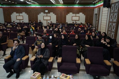 برگزاری جشن «یلدای مهربانی» ویژه خانواده‌ها و کودکان تحت پوشش بهزیستی استان گیلان