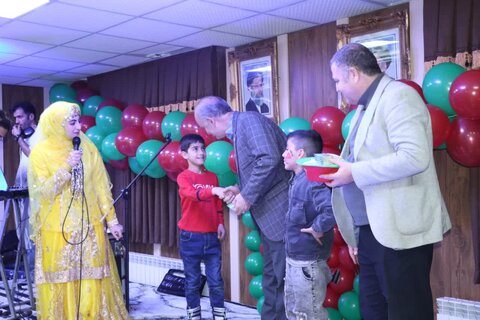 گزارش تصویری اجشن شب یلدای کودکان کار و خیابان